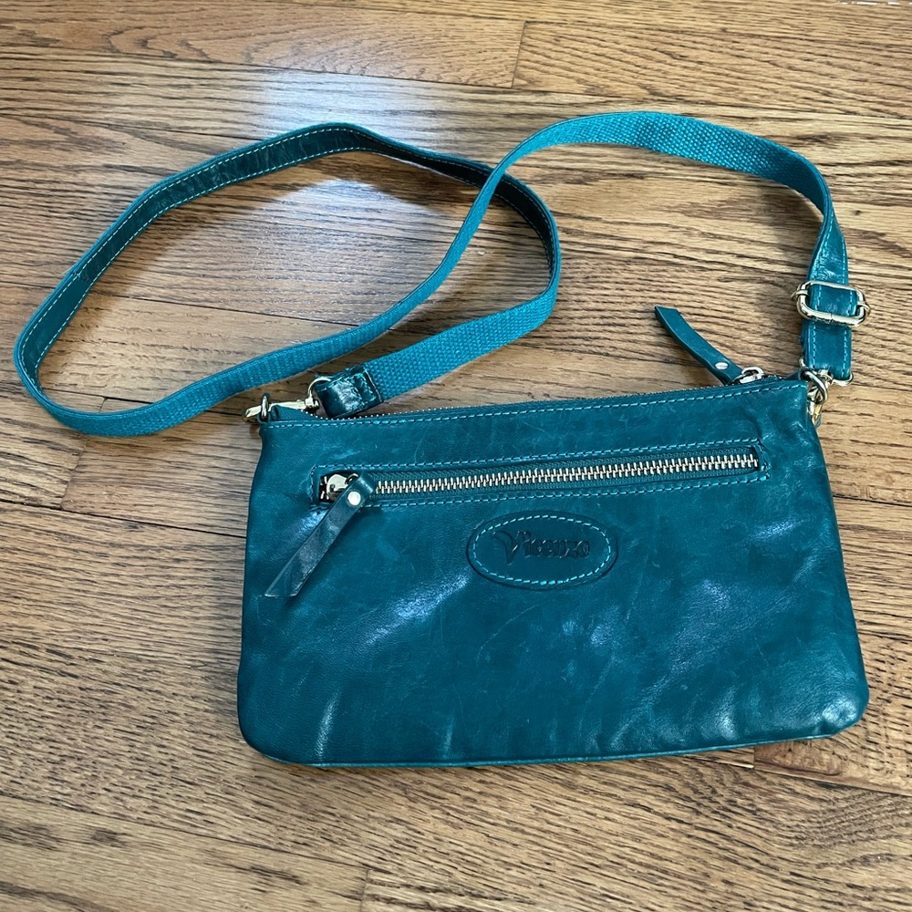 Vincenzo Leather crossbody bag